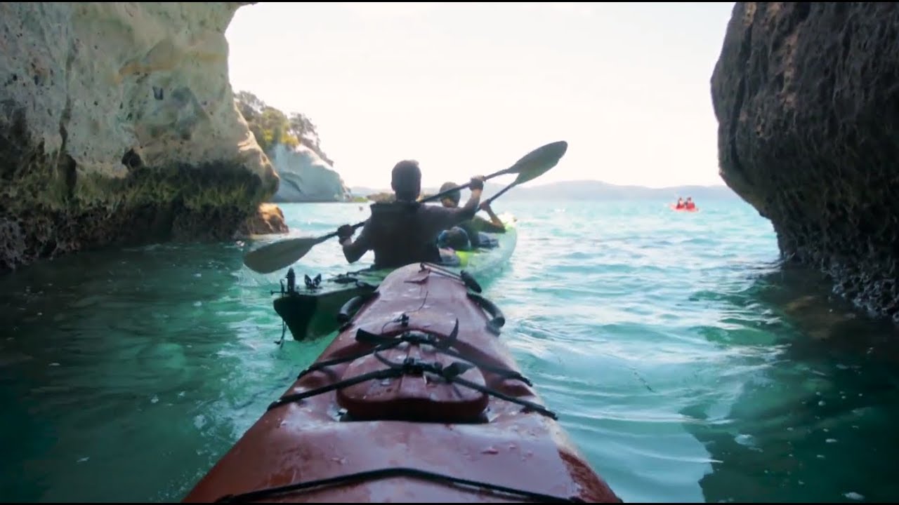 The Ultimate New Zealand Road Trip with Haka Tours - VoyageAround